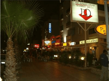 Strip de Cabo Roig 2