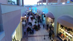 una de las calles de La Zenia Boulevard