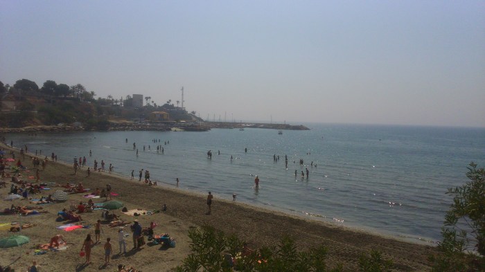 Día de playa en Semana santa cabo roig